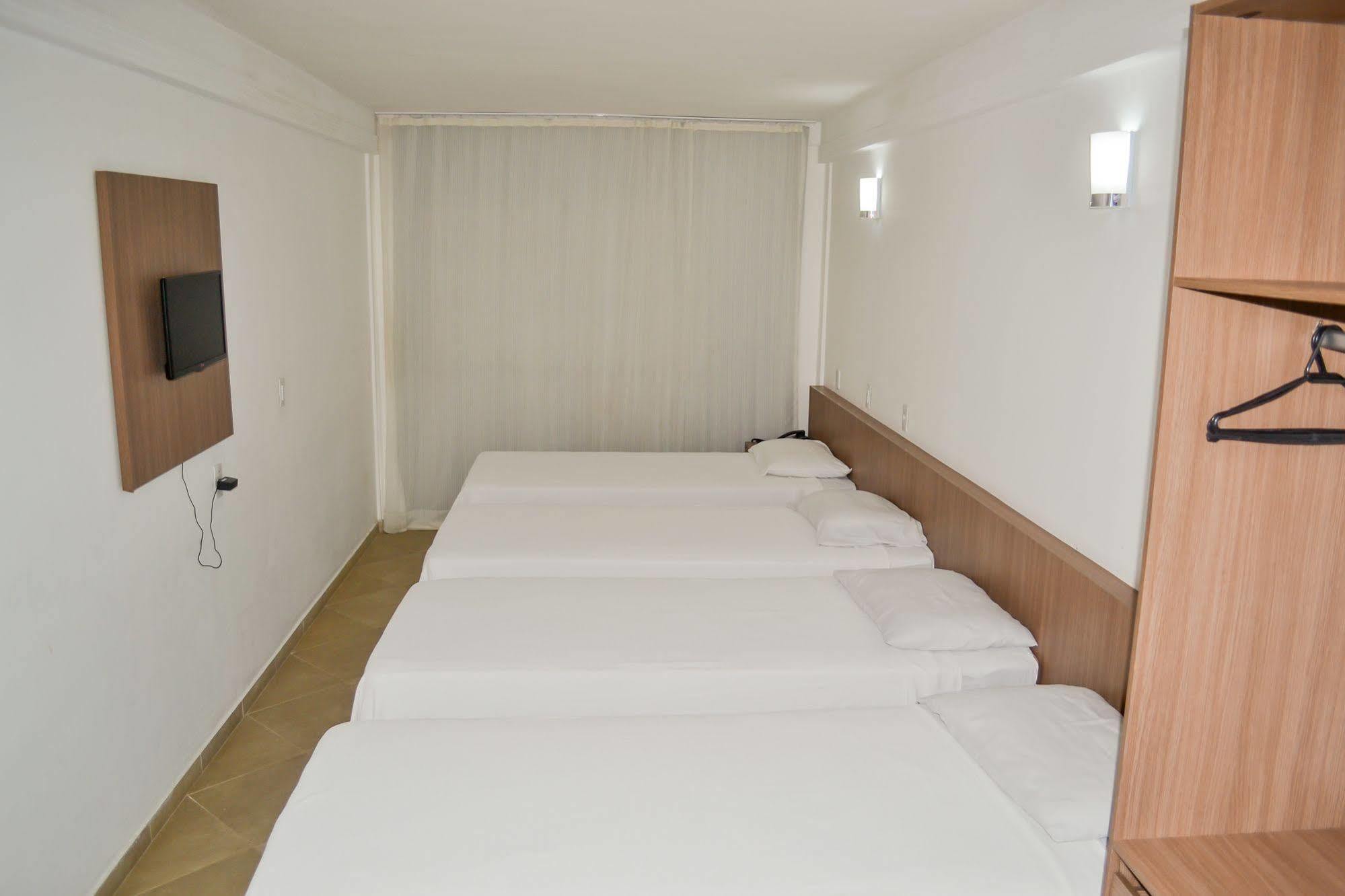 Happy Hotel Ponta Negra Натал Екстер'єр фото